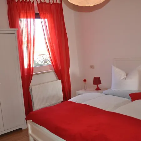 Апартаменты Ferienwohnung Schmetterling *